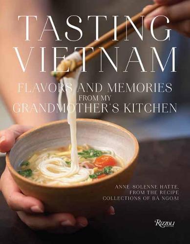 This is the book cover for 'Tasting Vietnam' by Anne-Solenne Hatte