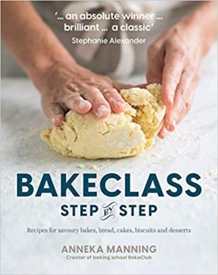 This is the book cover for 'Bake Class Step-By-Step' by Anneka Manning